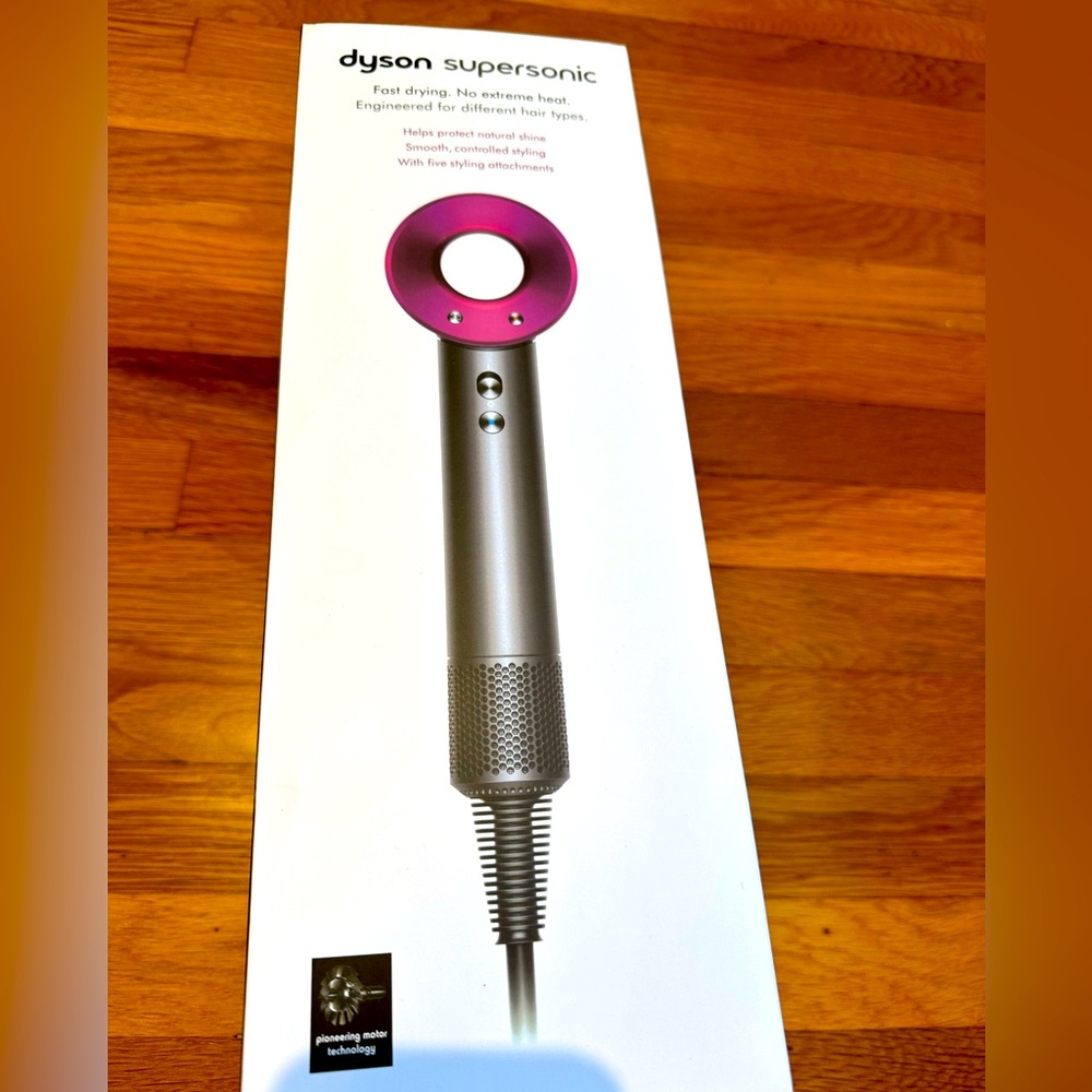 NEW in Box Dyson Supersonic Hair Dryer 1600W